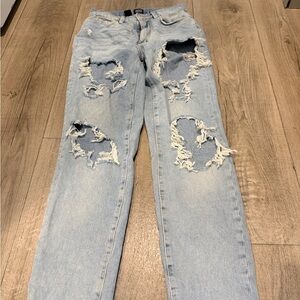 BDG / Free People Distressed/Ripped Jeans: Size 26- Mom High Rise